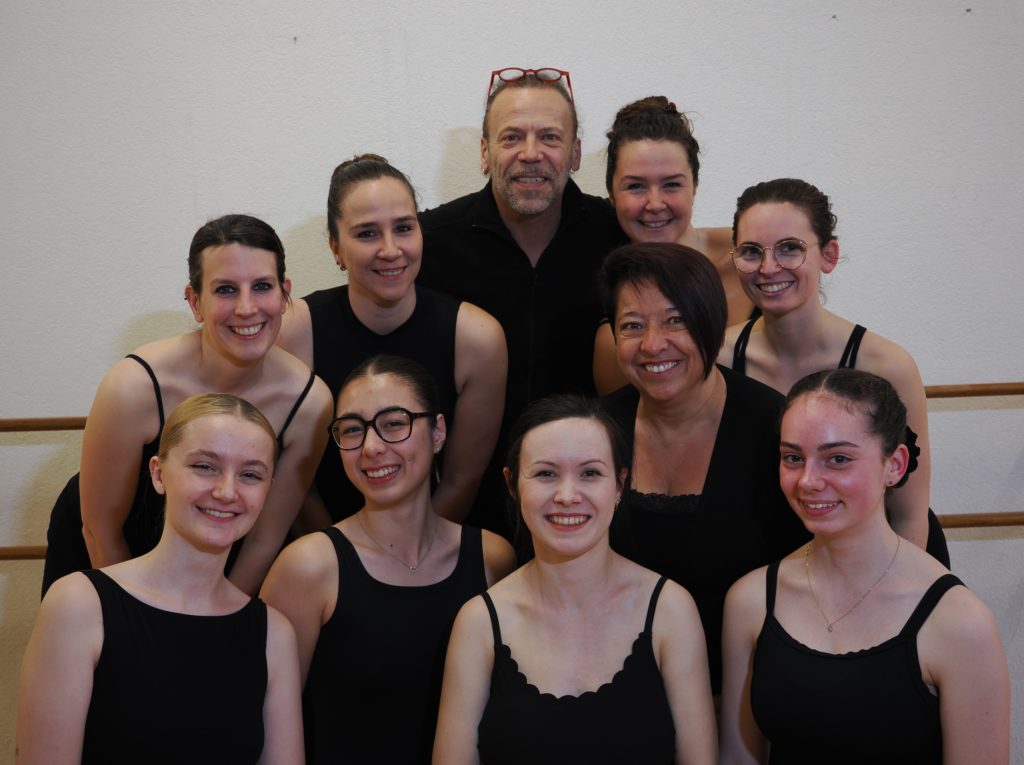 Team Arabesque